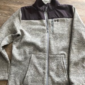 Mens Under Armour sweatshirt /sweater half zip XL
